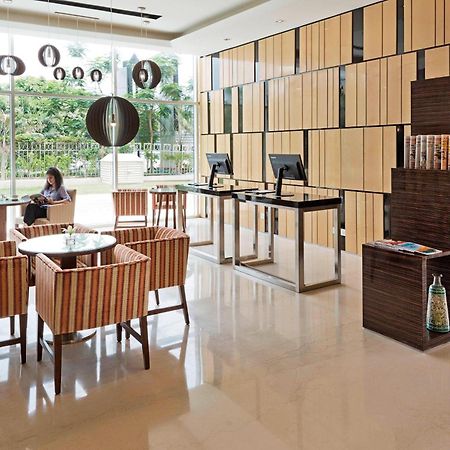 Hotel Fairfield By Marriott Lucknow Esterno foto